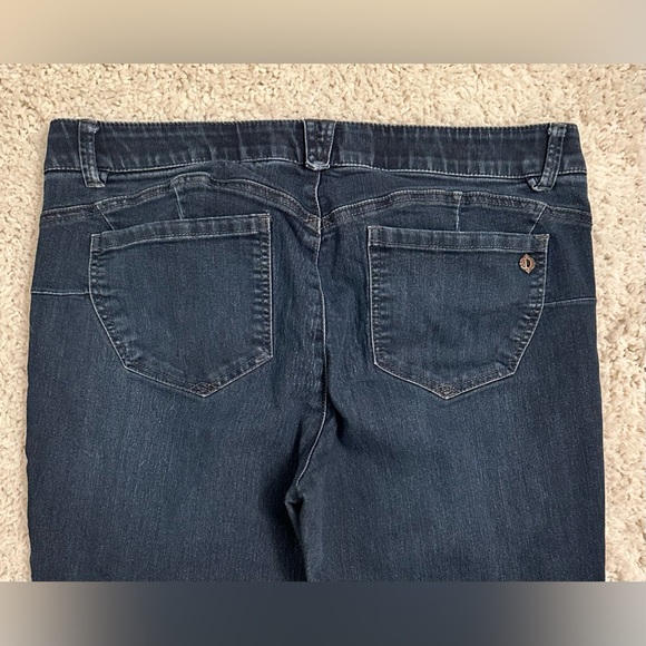 Democracy Ab Technology Jeans Womens Size 16 Skinny Dark Blue Denim Mid Rise - Picture 9 of 10